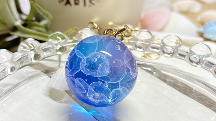 クラゲの球体レジンチャーム【DAISO材料】Jellyfish Resin DIY