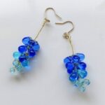 ワイヤーとビーズで作るムスカリをモチーフにしたピアス♪　How to make grape hyacinth earrings.