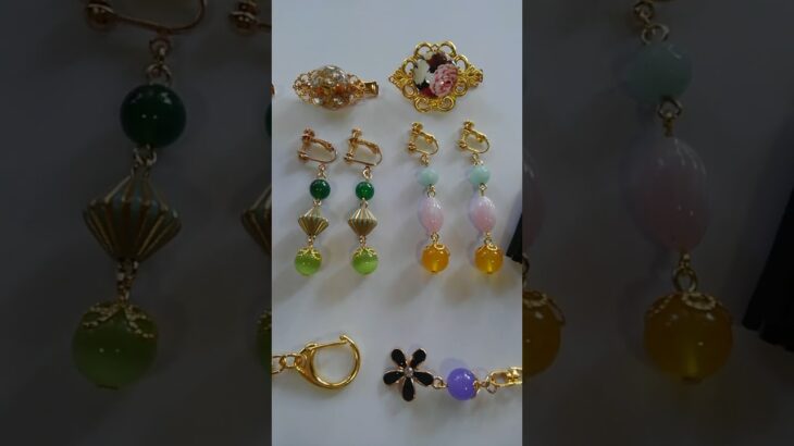 秋冬　新作　ハンドメイドアクセサリー大量作品紹介。ヘアクリップ　天然石イヤリング　キーホルダー。